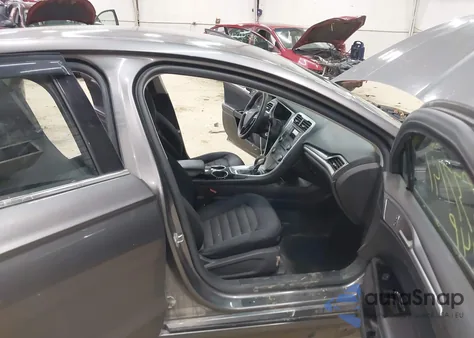 2014 Ford Fusion Se z USA, uszkodzony, nr VIN 3FA6P0H77ER148098